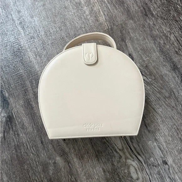 CLE DE PEAU Hardcase Travel Cream Handbag Toiletry Case - Picture 2 of 5